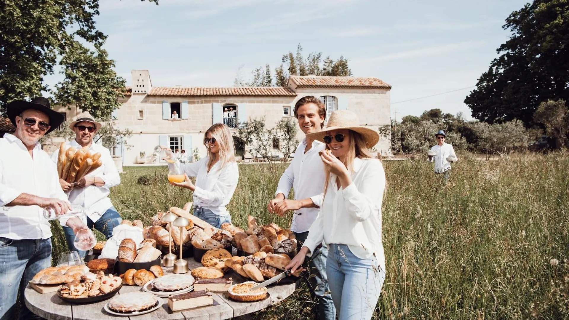 Mas D Images Styled By Scapa Home Arles Guest house